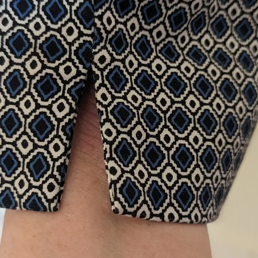 HILARY RADLEY Women's Capri Pant Size 12 Stretch Geometric Straight Mid Rise - Picture 6 of 15